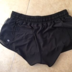 Lululemon Short Shorts! Black! Great Condition